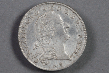 Silbermünze aus dem Kloster Elisabethenzell, 1766, Fd.-Nr. 1103, H. 2,6 cm, Br. 2,6 cm