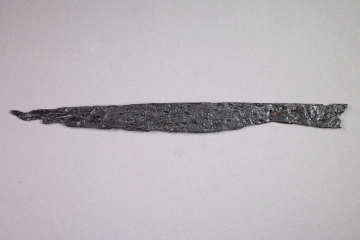 Fragment eines Messers vom Kloster Elisabethenzell, erstes Drittel 14. Jh., Fd.-Nr. 163, H. 2,8 cm, Br. 25,4 cm