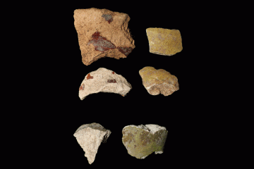 Fragmente von Miniaturgefäßen vom Alten Schloss bei Kleinwallstadt, um 1250, Fd.-Nr. 426