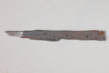 Messer von der Burg Hauenstein, um 1400, Fd.-Nr. 341, H. 1,3 cm, Br. 12,6 cm