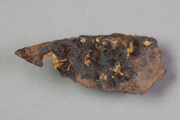 Messer aus Eisen vom Gotthardsberg, Unterfranken, 14. Jahrhundert, Fd.-Nr. 0623, H. 1,86 cm, Br. 4,84 cm