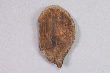 Löffel, um 1400, Fd.-Nr. 257, H. 6,56 cm, Br. 3,64 cm